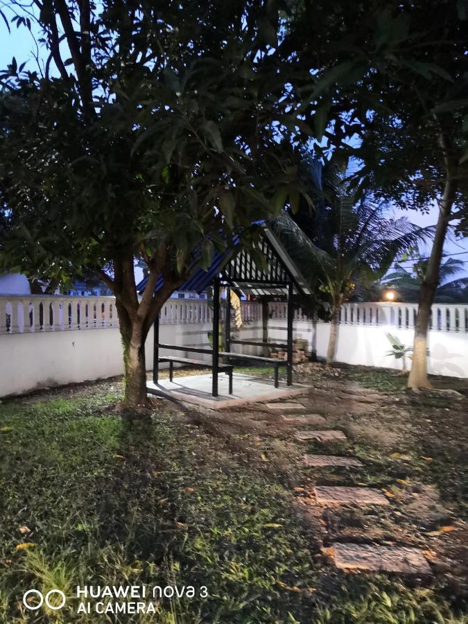 Ibu Home-To-Stay Pasir Gudang Luaran gambar